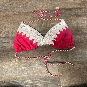 Relleciga lace bikini top